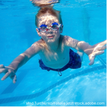 Anf&auml;ngerschwimmen Vlad Turchenko Fotolia jetzt stock
